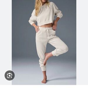 Alo joggers sweatpants